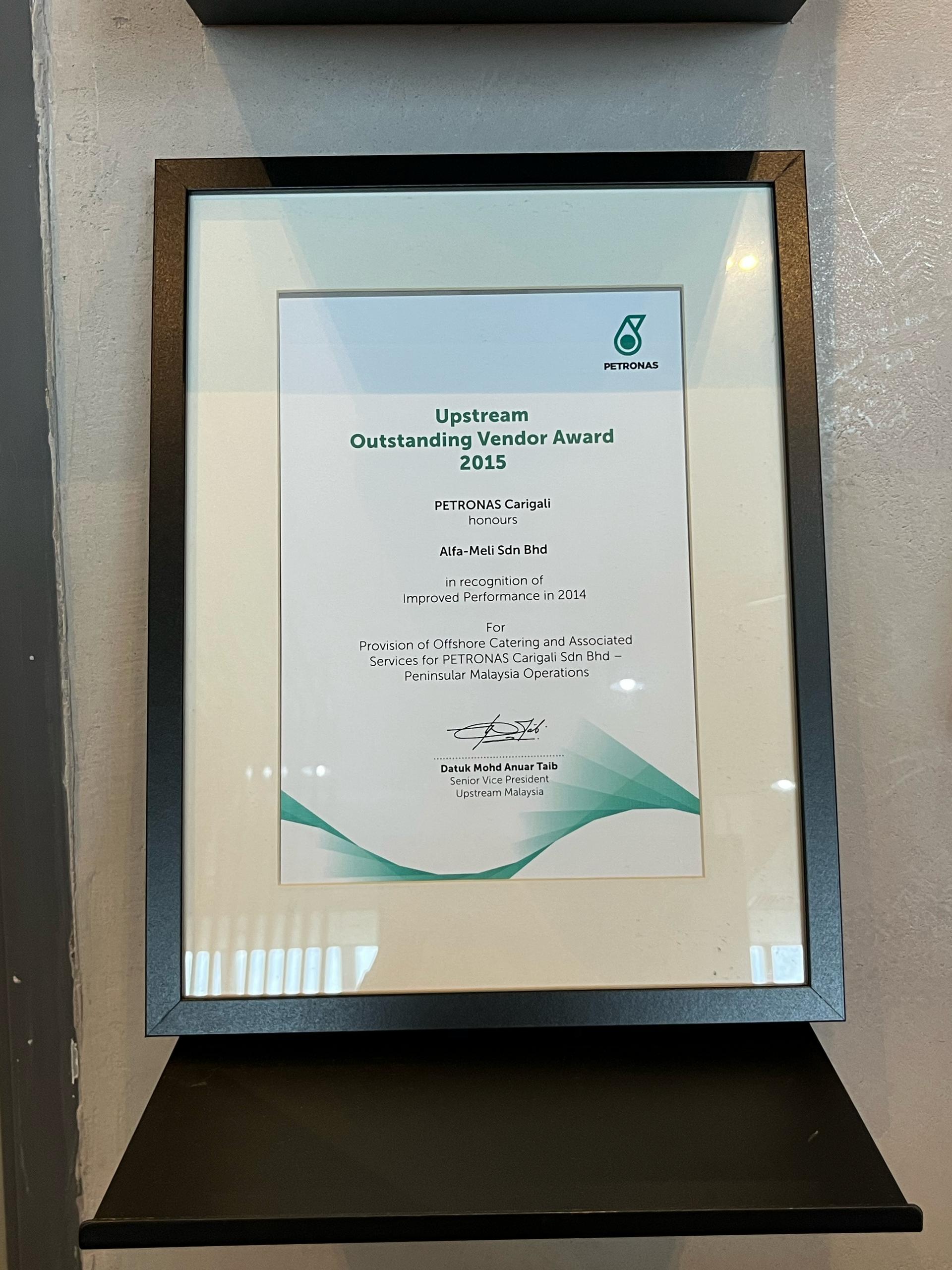 Outstanding Vendor Award 2015